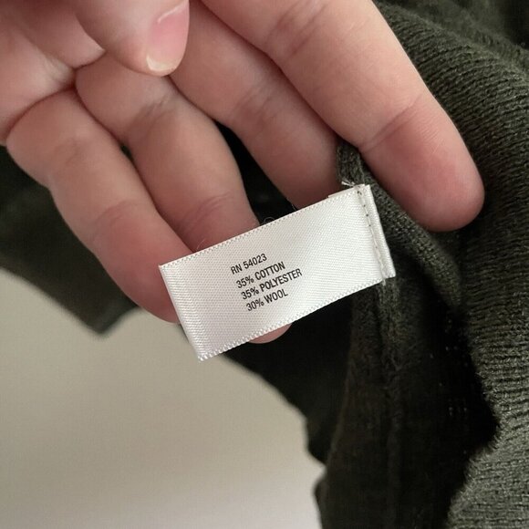 Gap Women S Olive Green V-Neck Wool Blend L/S Pullover Lightweight Sweater NWT - Picture 8 of 10